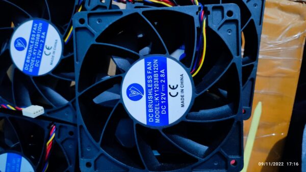 AntMiner Fan 4pin - Image 4